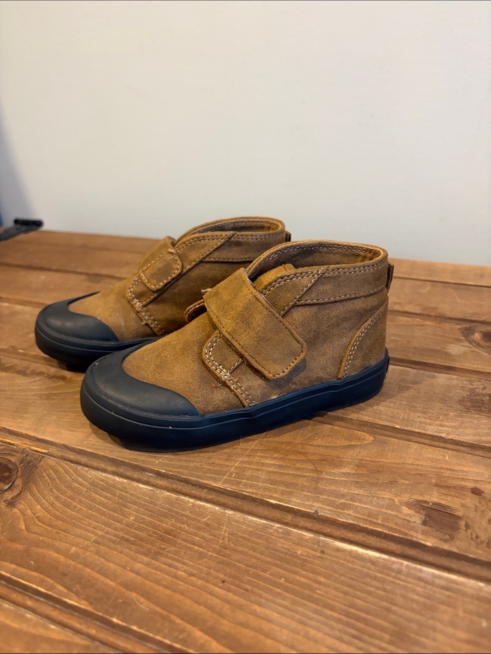 Old Navy Kids Tan Suede Velcro High-Top Sneakers